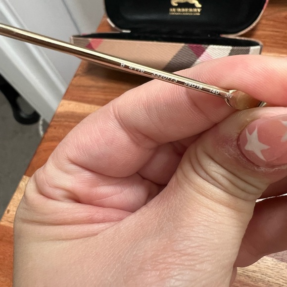 Burberry Aviator Sunglasses - Picture 3 of 4